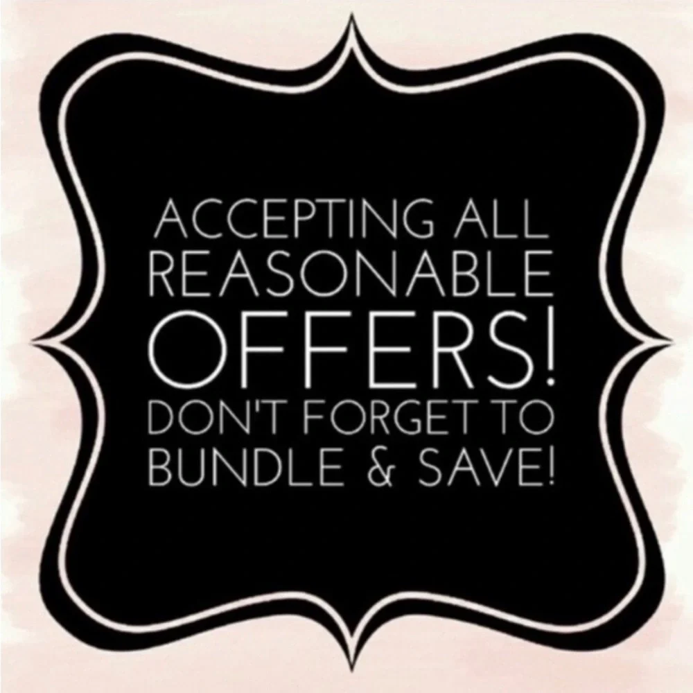 J. Renee Winsett Rainbow Abstract floral Kitten Heels🔥 - Picture 10 of 11